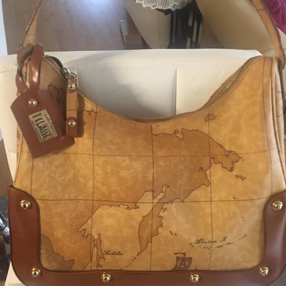 Auth.Vintage Alviero Martini A1 Class Hobo. Wallet not included - Picture 5 of 13